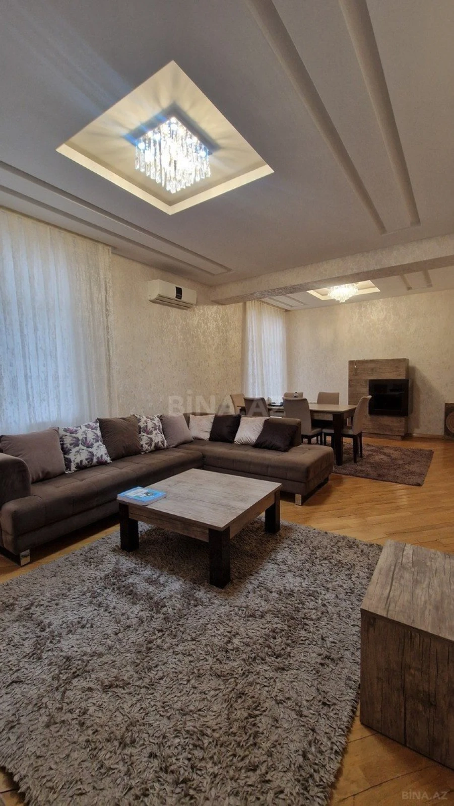 Kirayə verilir 3 otaqlı mənzil 130 m²