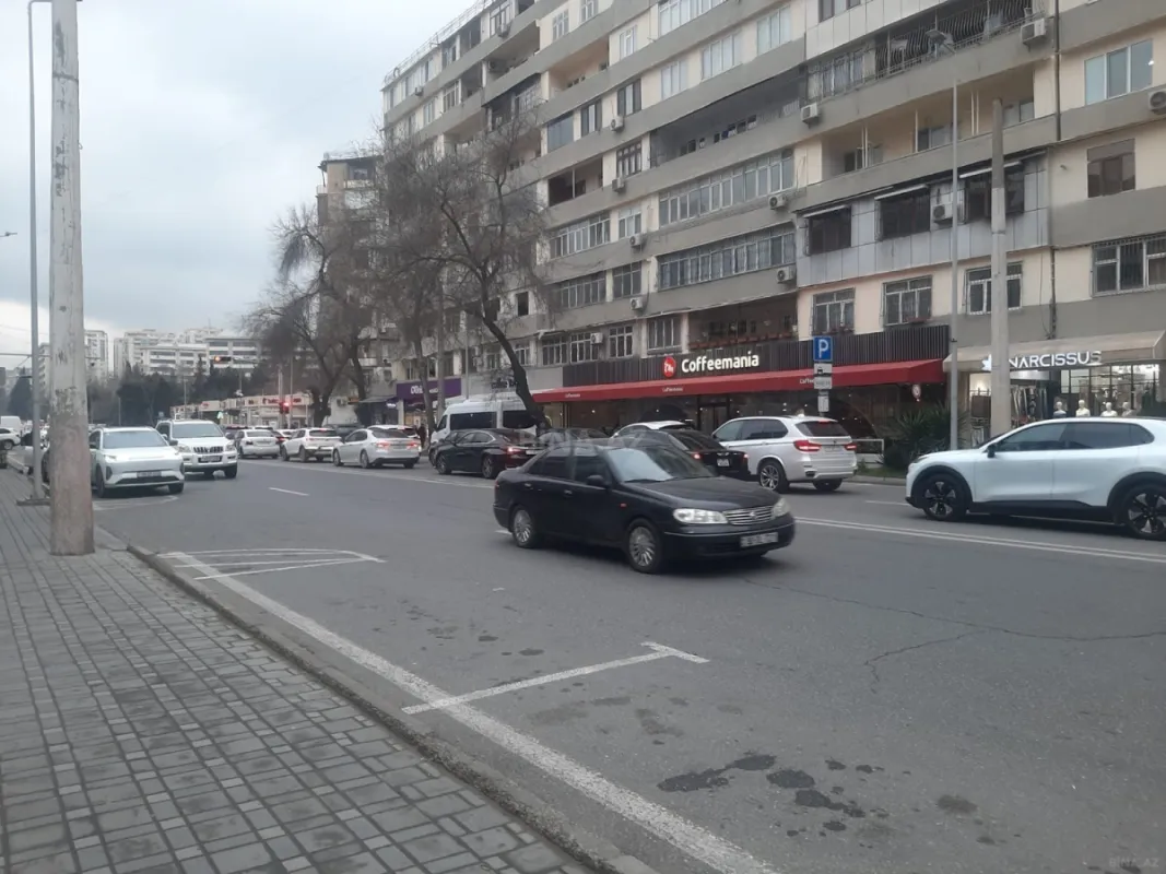 Kirayə verilir obyekt 600 m²