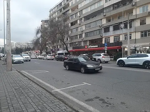 Kirayə verilir obyekt 600 m²