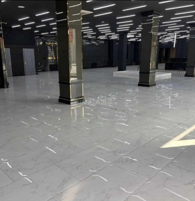 Kirayə verilir obyekt 600 m²