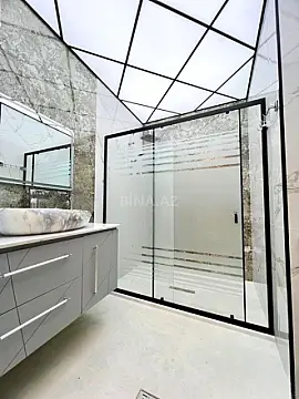 Satılır 4 otaqlı mənzil 120 m²