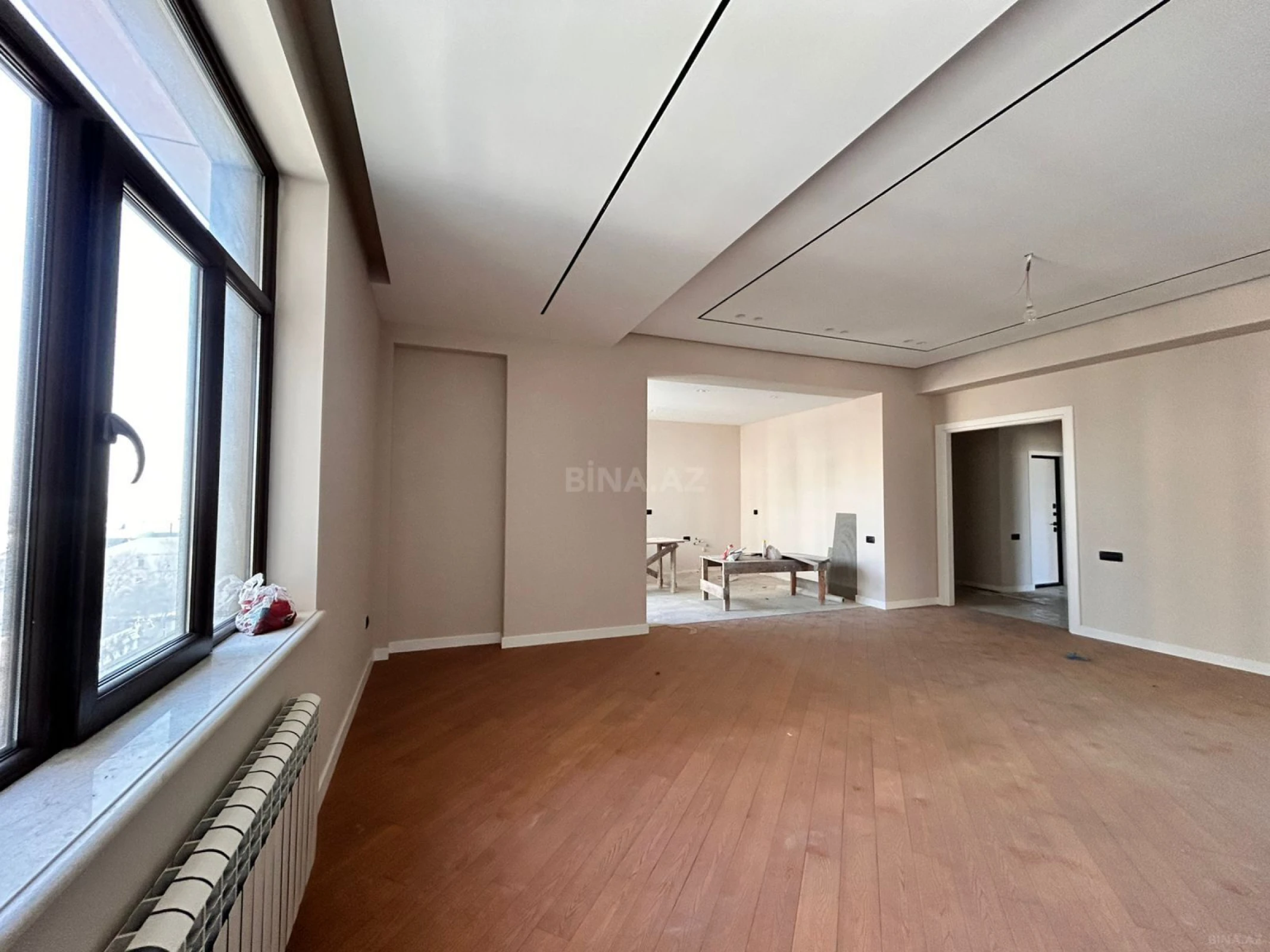 Satılır 3 otaqlı mənzil 148 m²