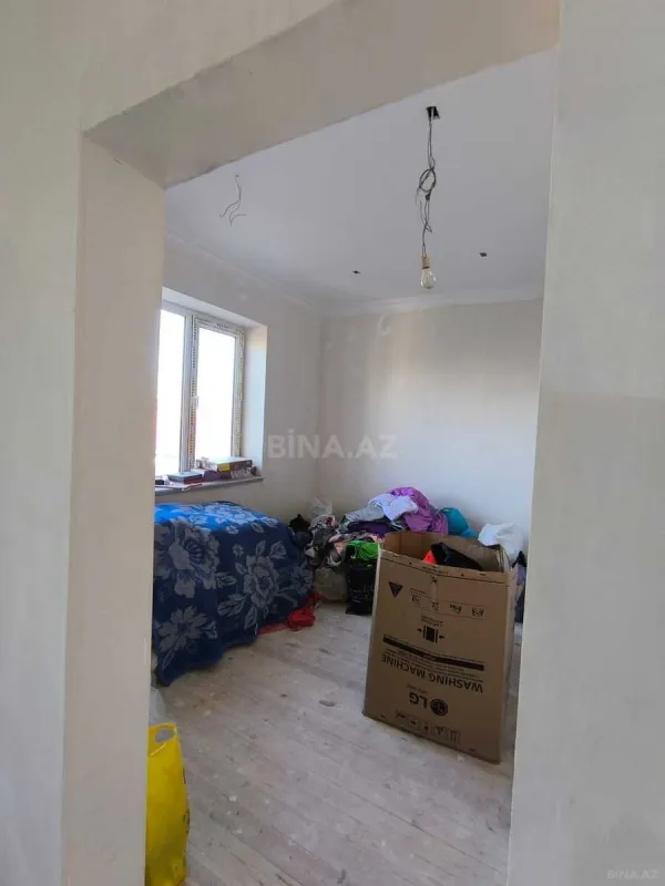 Satılır 5 otaqlı həyət evi 150 m²