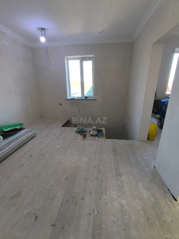 Satılır 5 otaqlı həyət evi 150 m²
