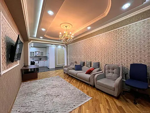 Kirayə verilir 3 otaqlı mənzil 174 m² — Bakı, Xətai 3 otaq 174.00 m²