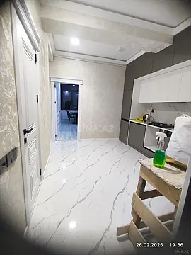 Kirayə verilir 2 otaqlı mənzil 65 m²