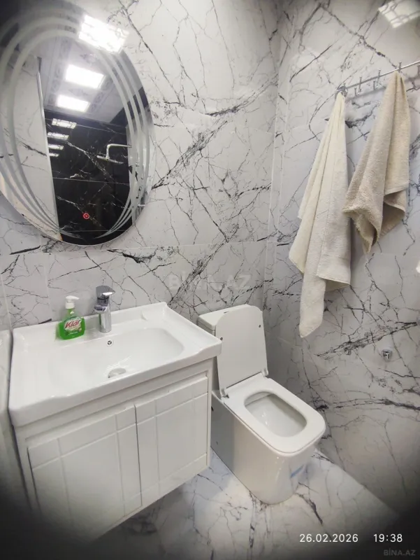 Kirayə verilir 2 otaqlı mənzil 65 m²