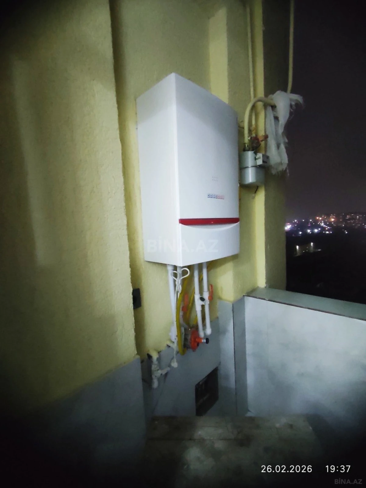 Kirayə verilir 2 otaqlı mənzil 65 m²