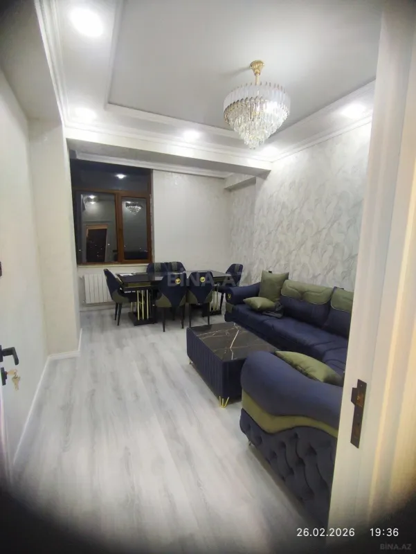 Kirayə verilir 2 otaqlı mənzil 65 m²