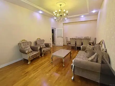 Satılır 2 otaqlı mənzil 75 m²
