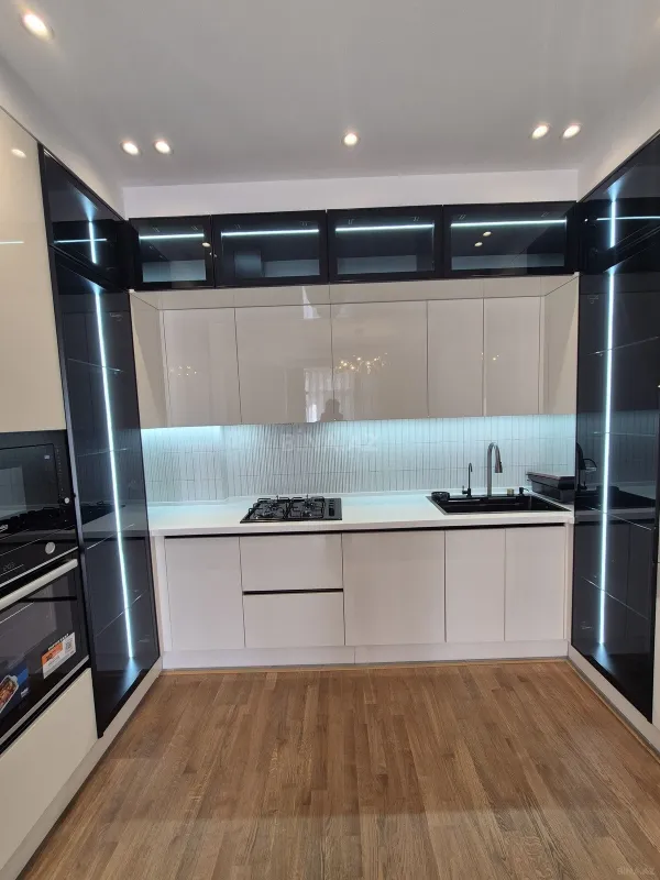 Satılır 3 otaqlı mənzil 72 m²