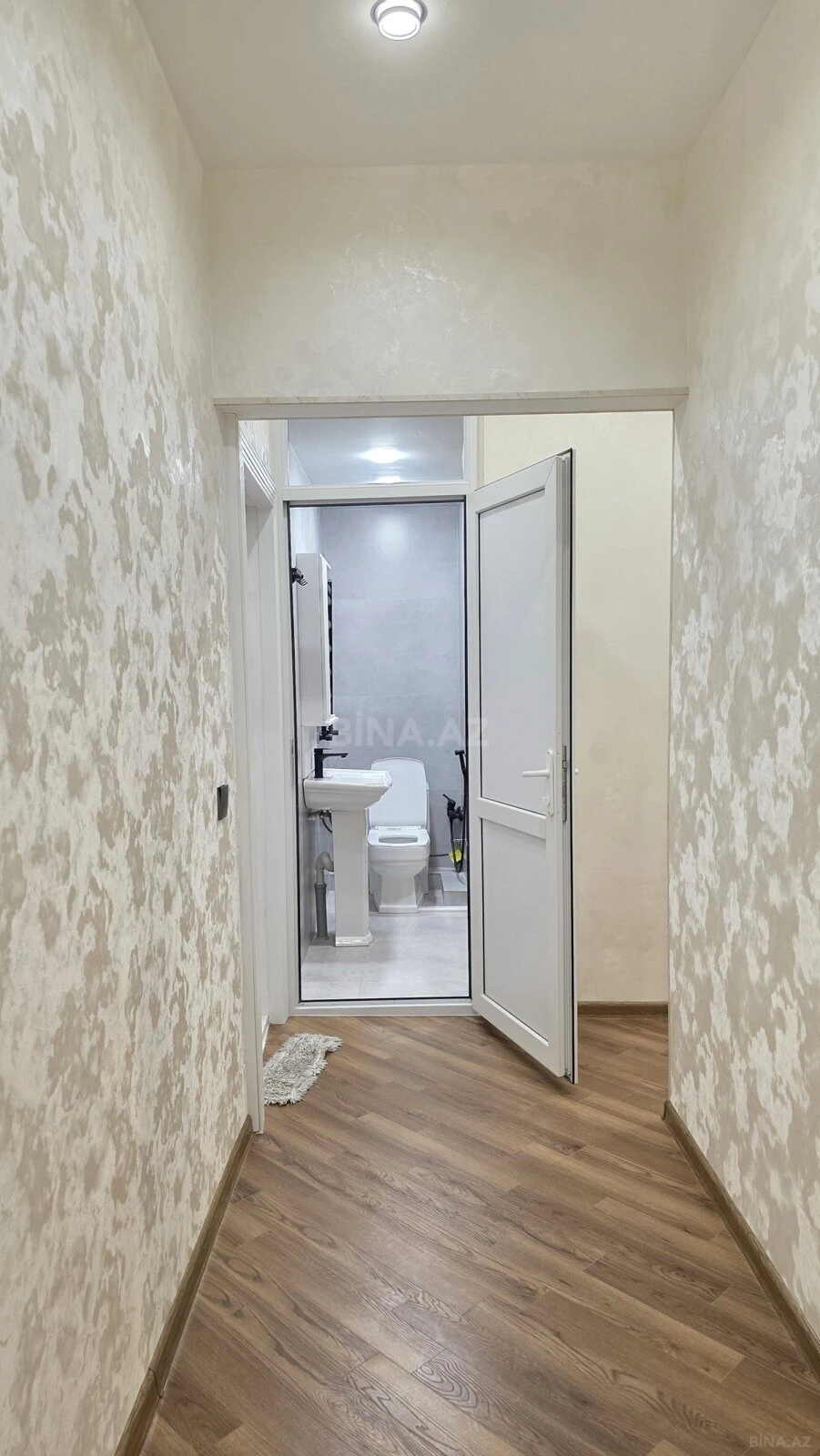 Satılır 2 otaqlı mənzil 60 m²