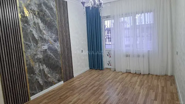Kirayə verilir 2 otaqlı mənzil 65 m²