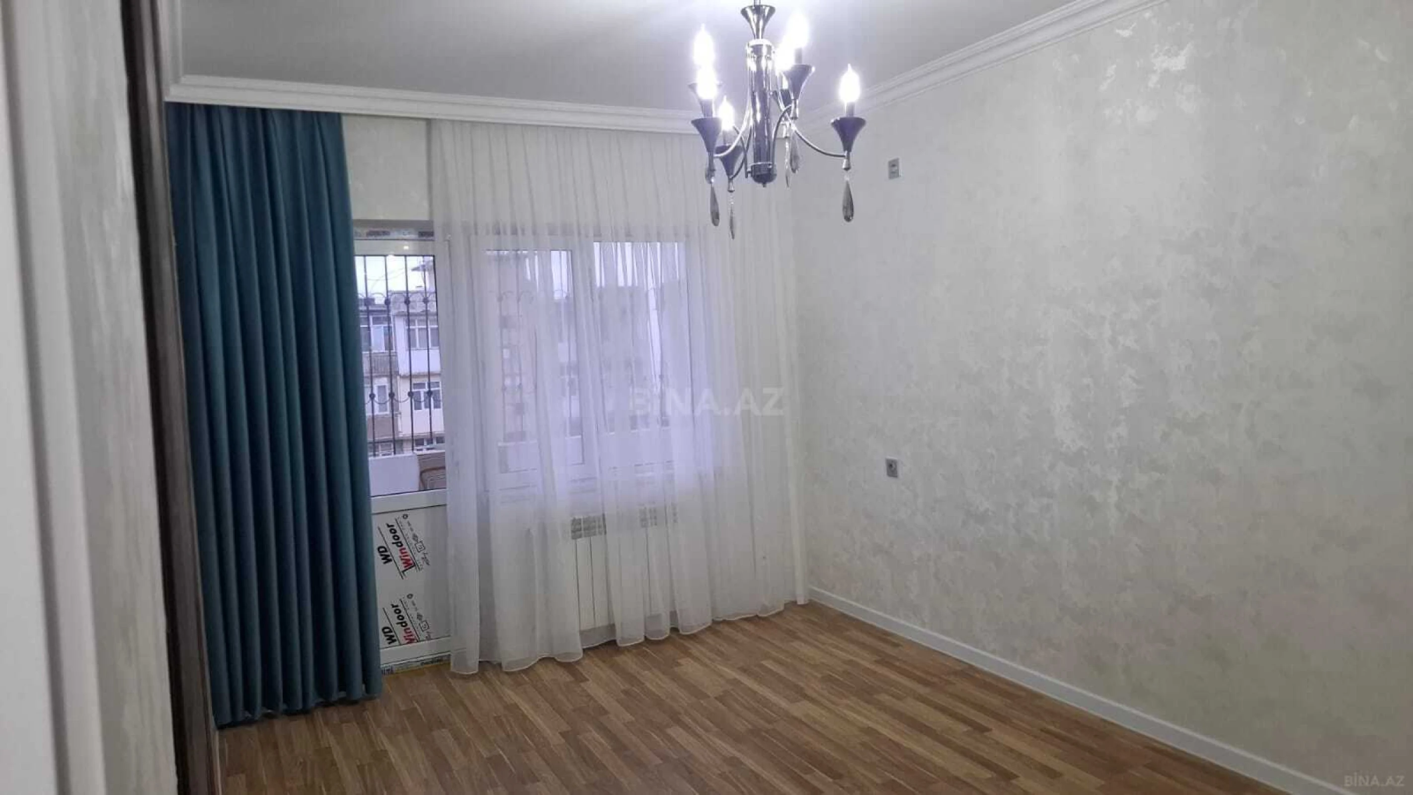 Kirayə verilir 2 otaqlı mənzil 65 m²