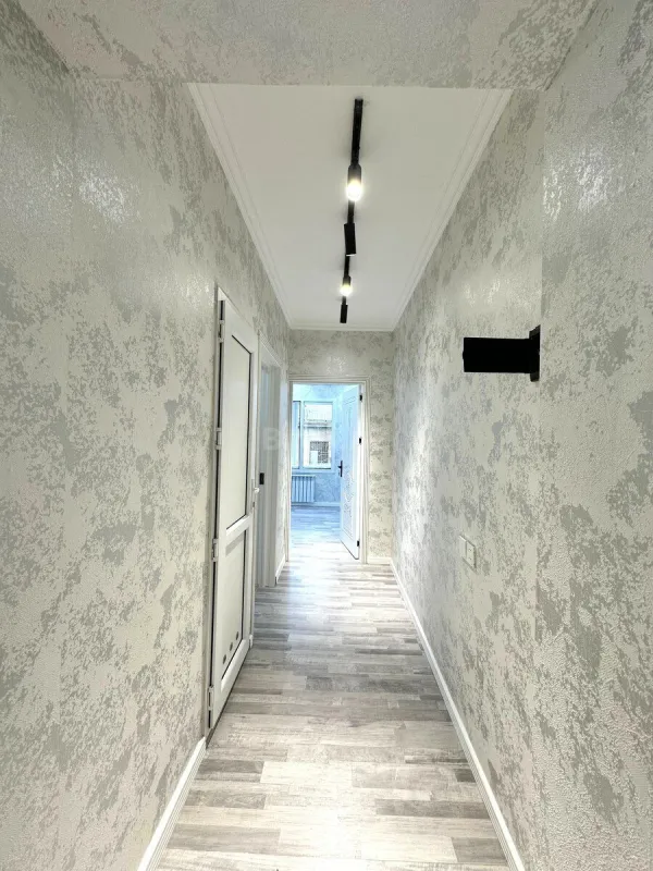 Satılır 2 otaqlı mənzil 48 m²