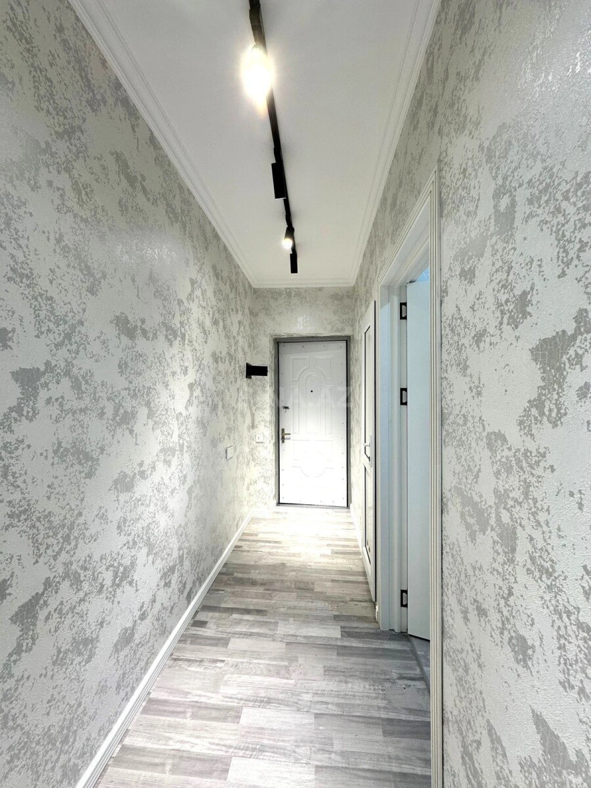 Satılır 2 otaqlı mənzil 48 m²