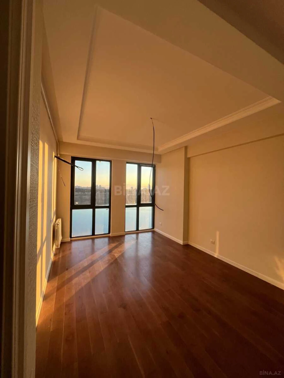 Satılır 2 otaqlı mənzil 49 m²