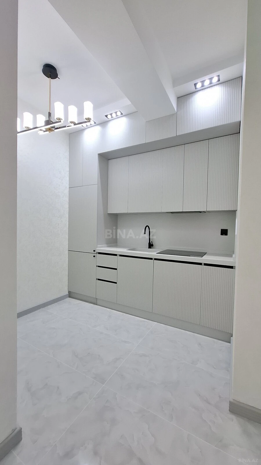 Satılır 2 otaqlı mənzil 55 m²