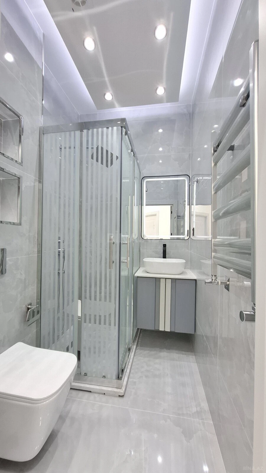 Satılır 2 otaqlı mənzil 55 m²