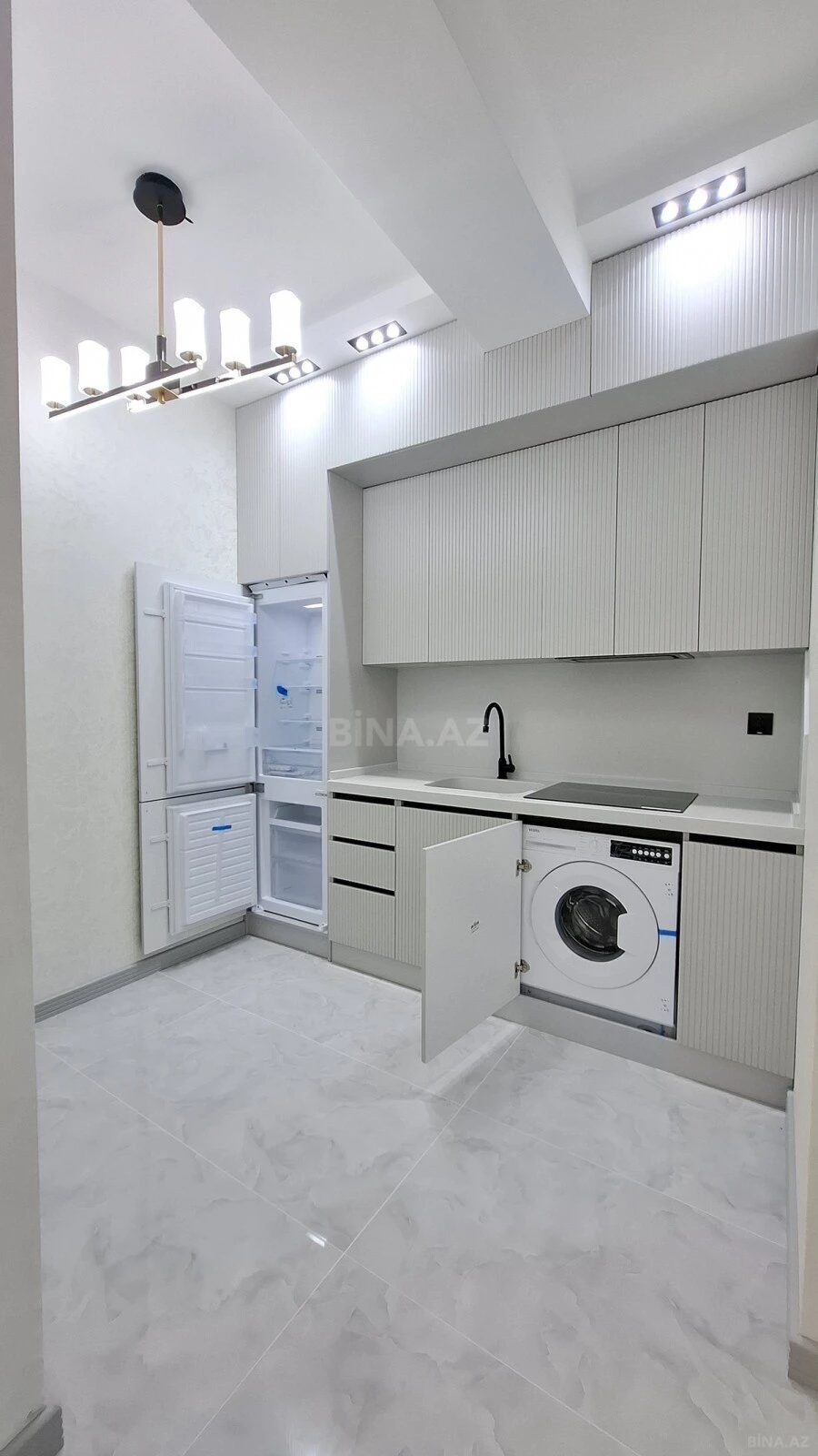 Satılır 2 otaqlı mənzil 55 m²