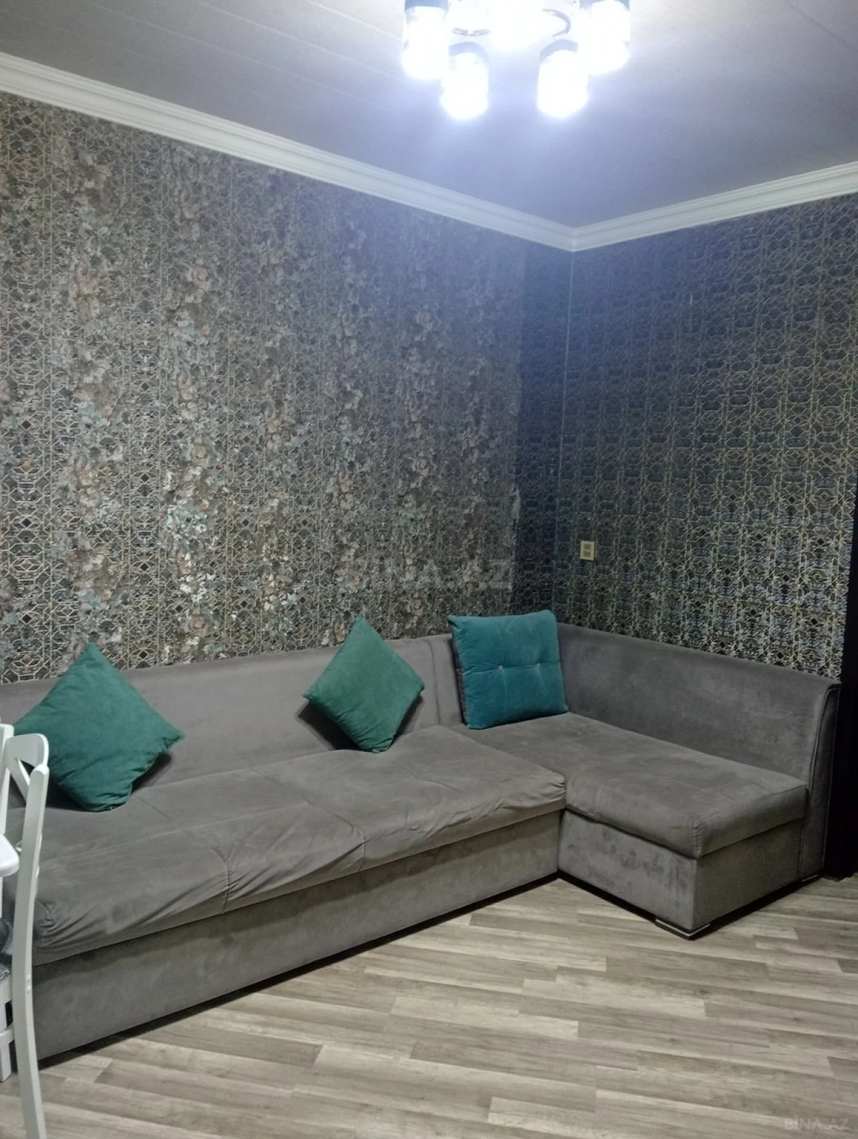 Satılır 2 otaqlı mənzil 55 m²