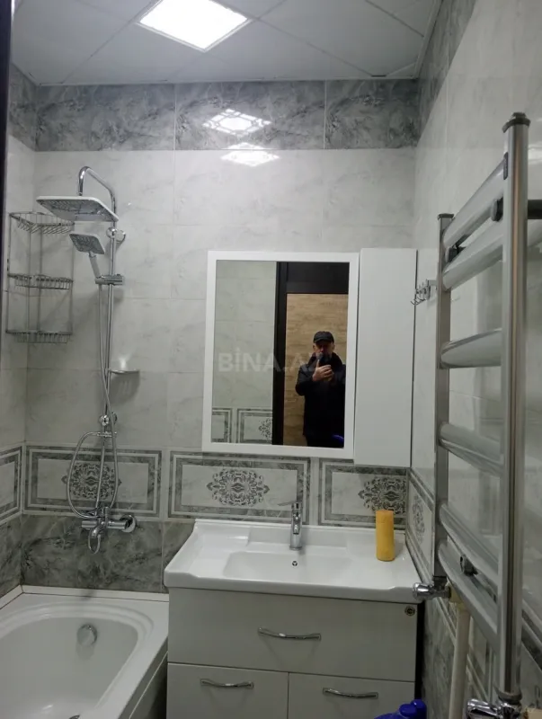Satılır 2 otaqlı mənzil 55 m²