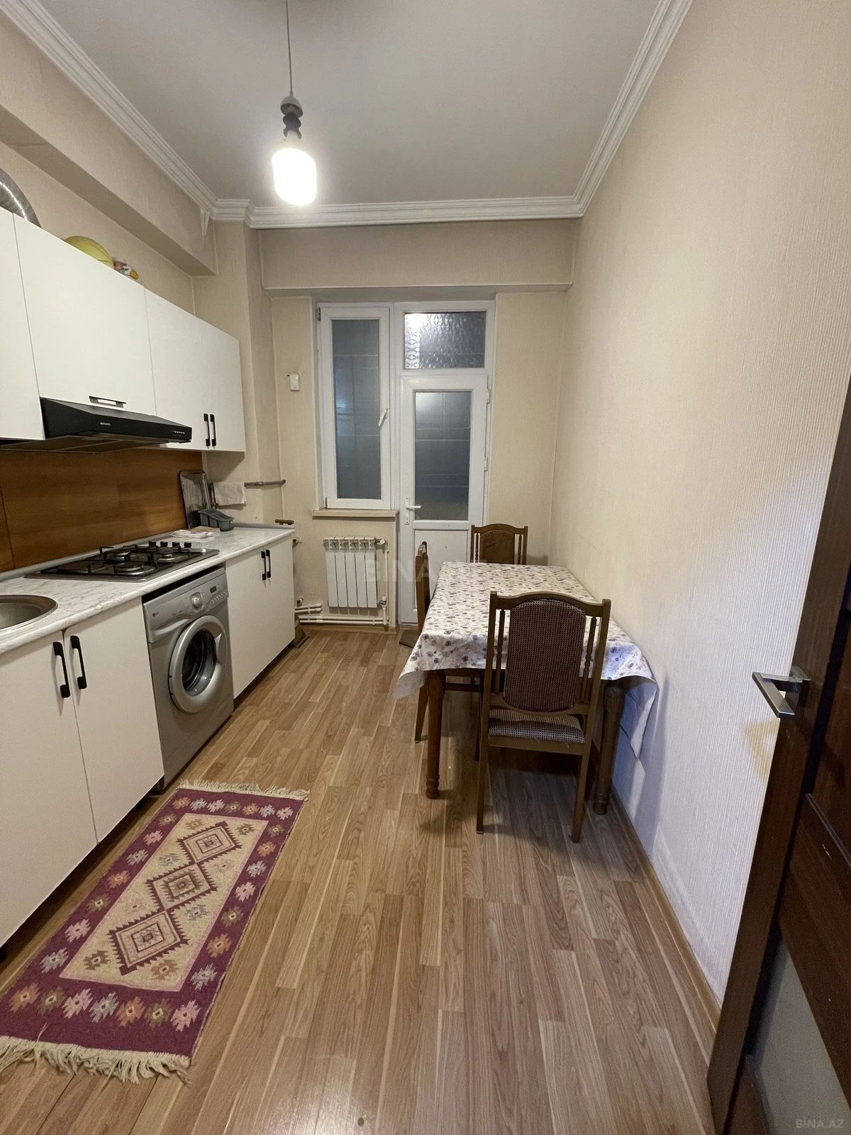 Kirayə verilir 1 otaqlı mənzil 42 m²
