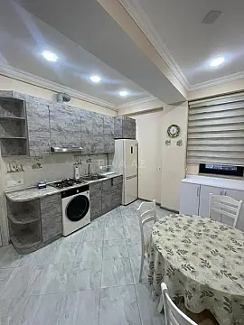 Kirayə verilir 3 otaqlı mənzil 90 m²
