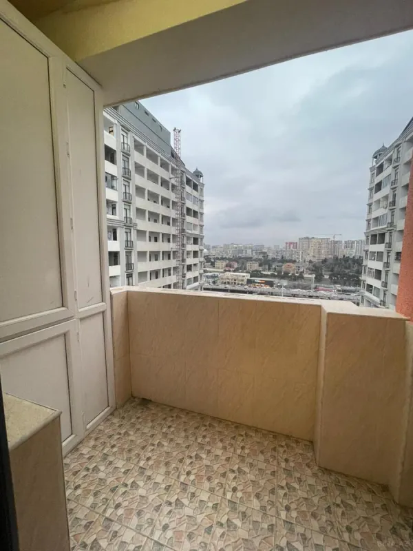 Kirayə verilir 3 otaqlı mənzil 90 m²