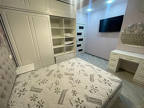 Kirayə verilir 3 otaqlı mənzil 90 m²