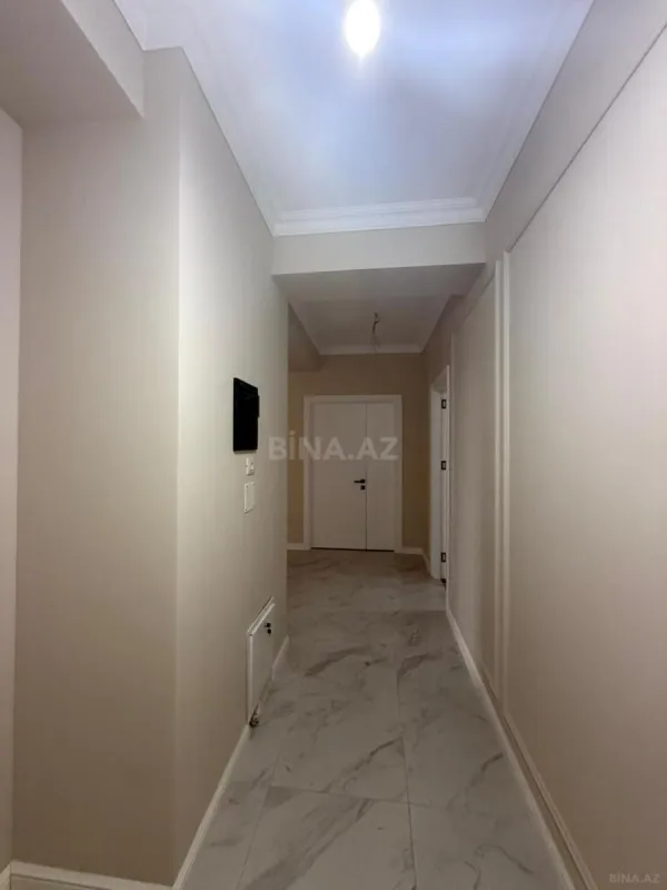 Satılır 4 otaqlı mənzil 125 m²