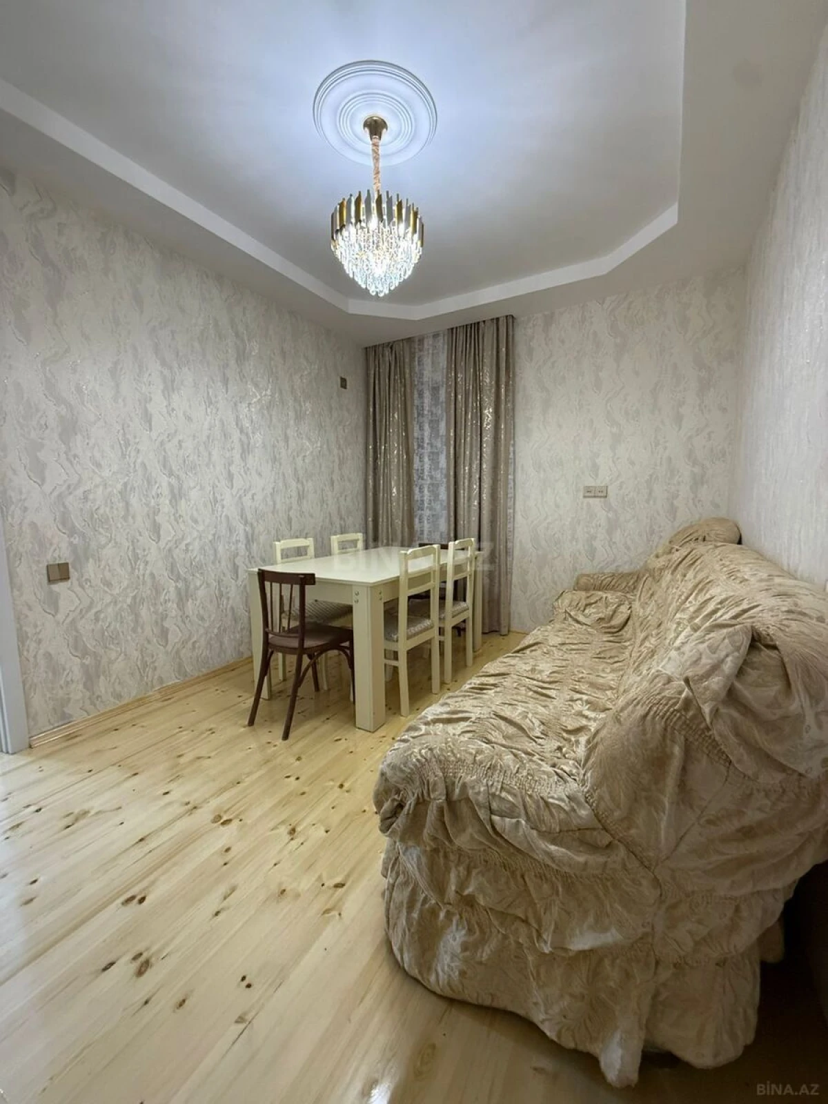 Satılır 2 otaqlı həyət evi 65 m²