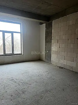 Satılır 3 otaqlı mənzil 136 m²