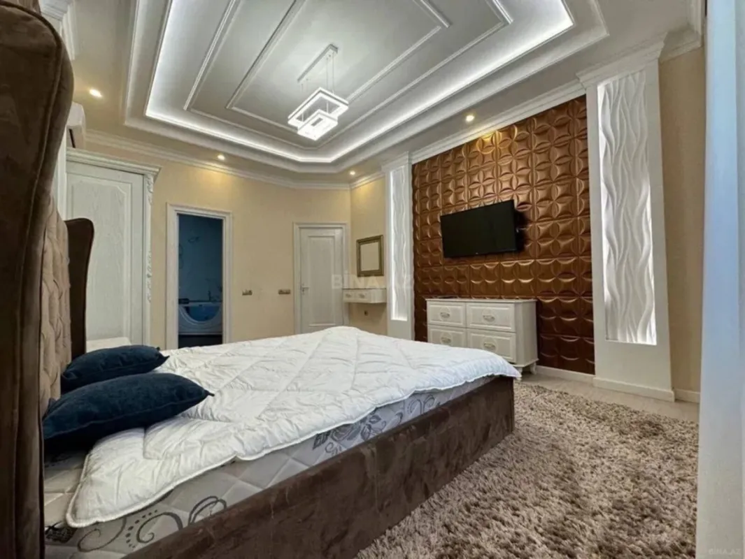 Satılır 3 otaqlı mənzil 146 m²