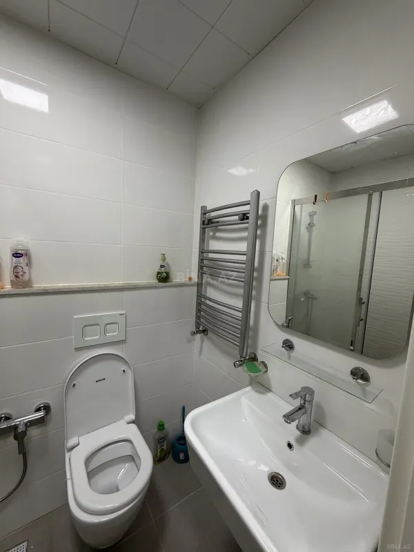 Kirayə verilir 2 otaqlı mənzil 50 m²