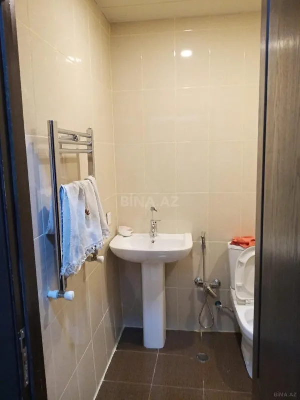 Satılır 1 otaqlı mənzil 40 m²