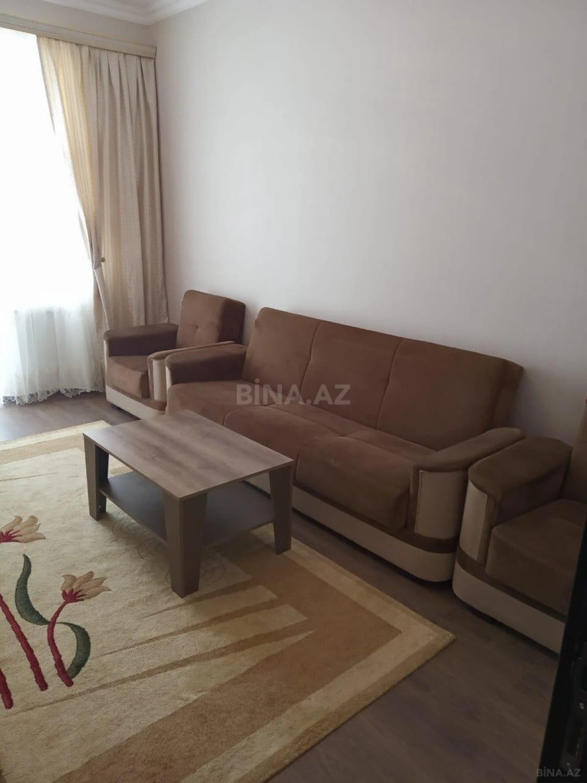 Satılır 1 otaqlı mənzil 40 m²