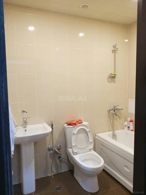 Satılır 1 otaqlı mənzil 40 m²