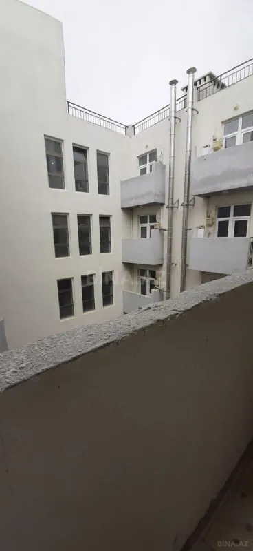 Satılır 1 otaqlı mənzil 40 m²