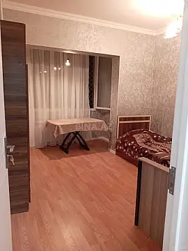 Kirayə verilir 3 otaqlı mənzil 70 m²