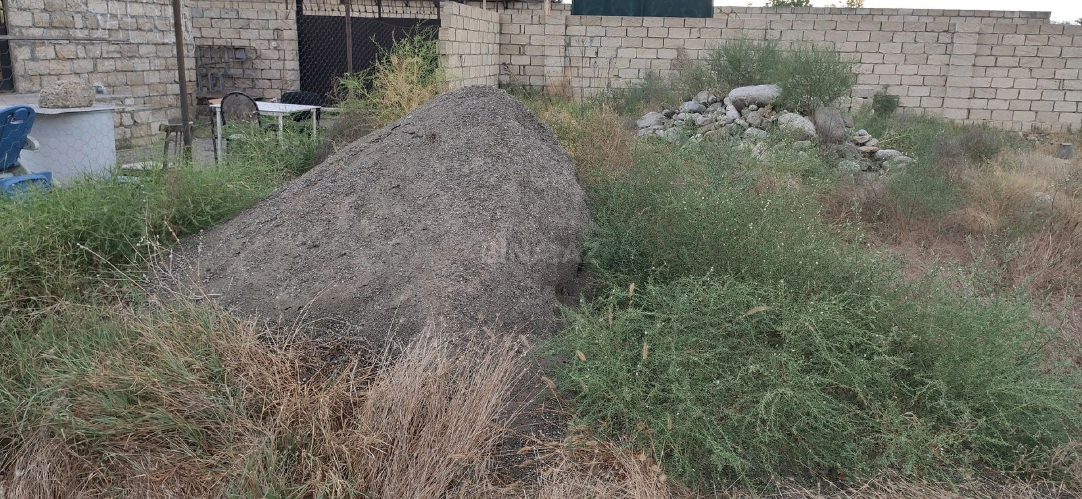 Satılır torpaq sahəsi 12 m²