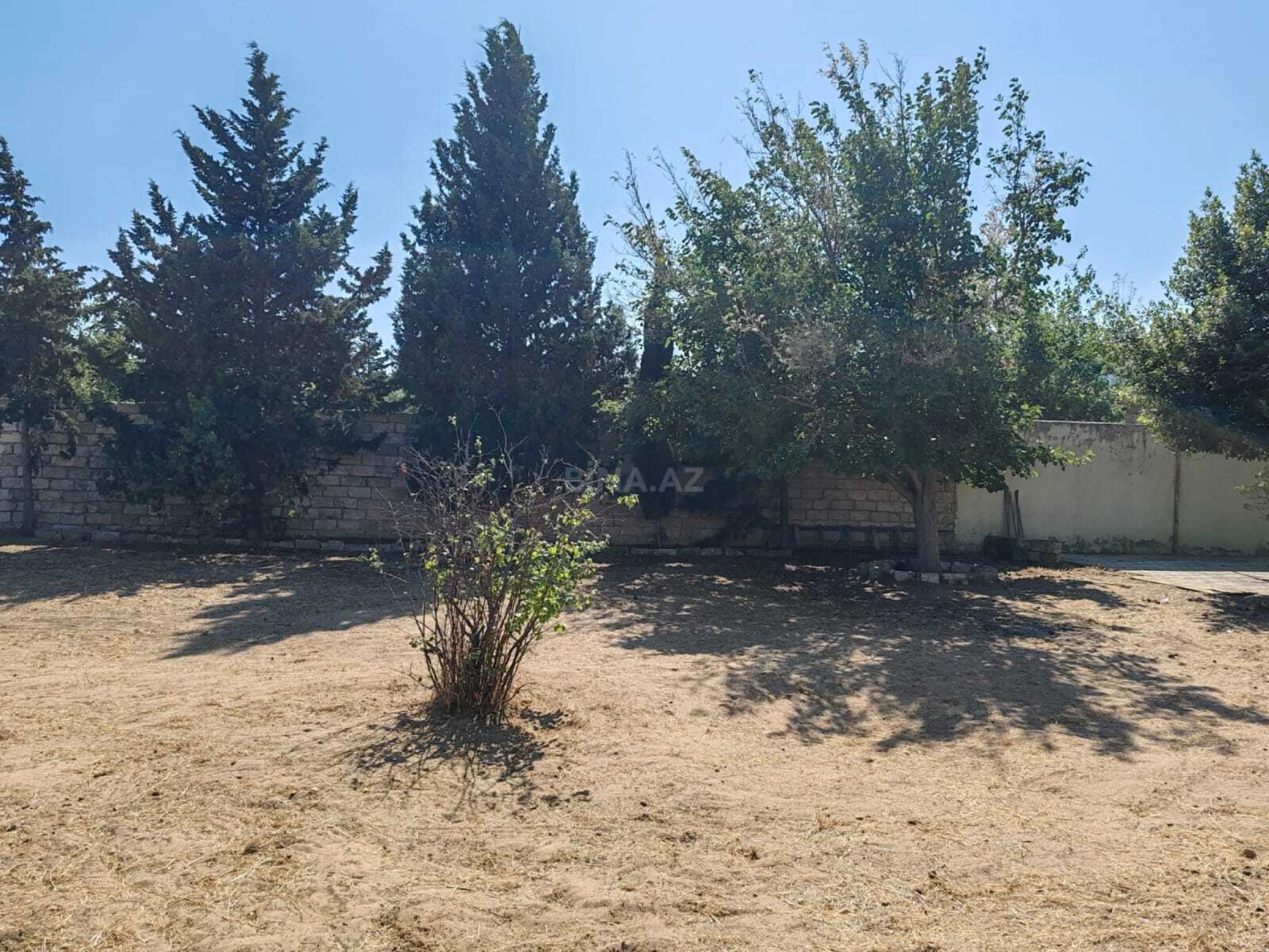 Satılır 4 otaqlı həyət evi 200 m²