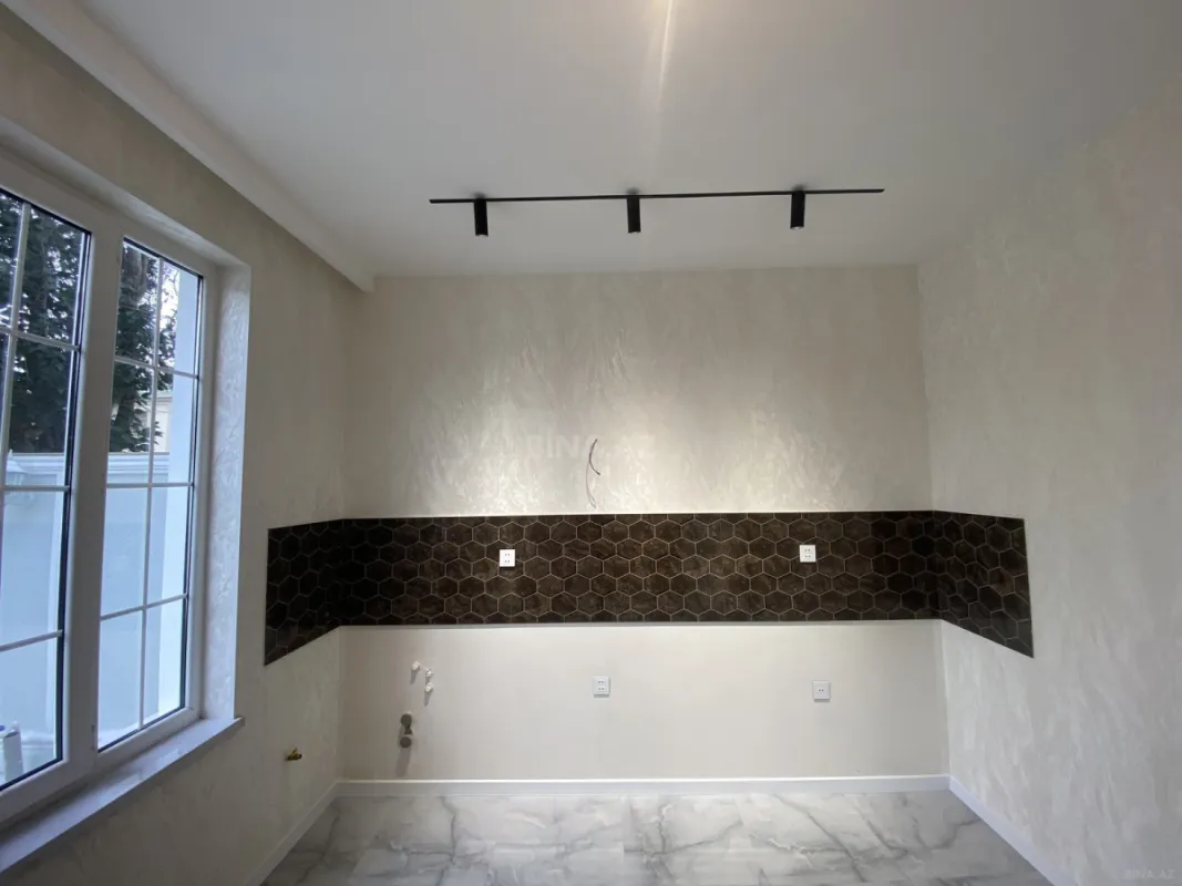 Satılır 4 otaqlı həyət evi 105 m²