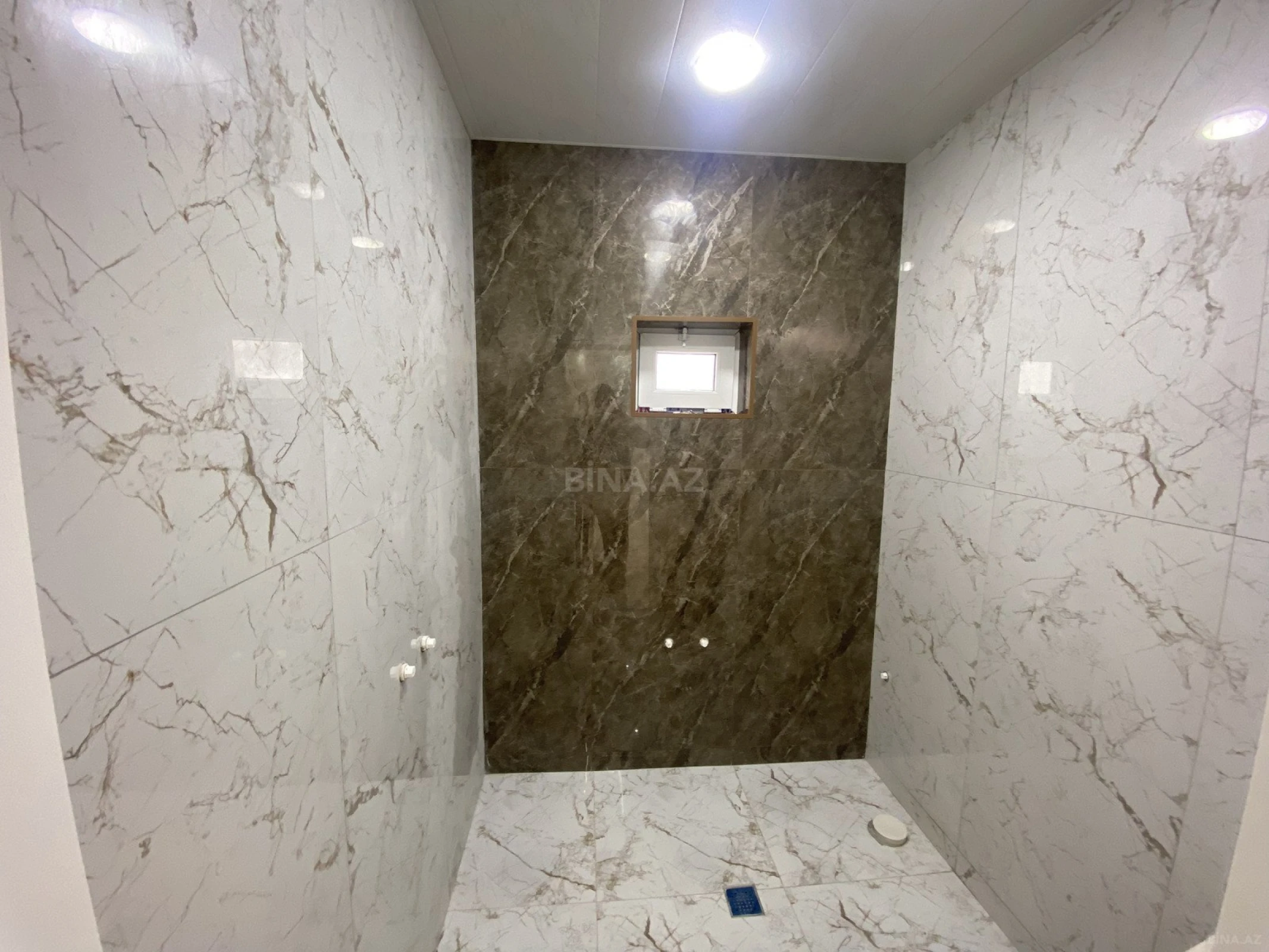 Satılır 4 otaqlı həyət evi 105 m²