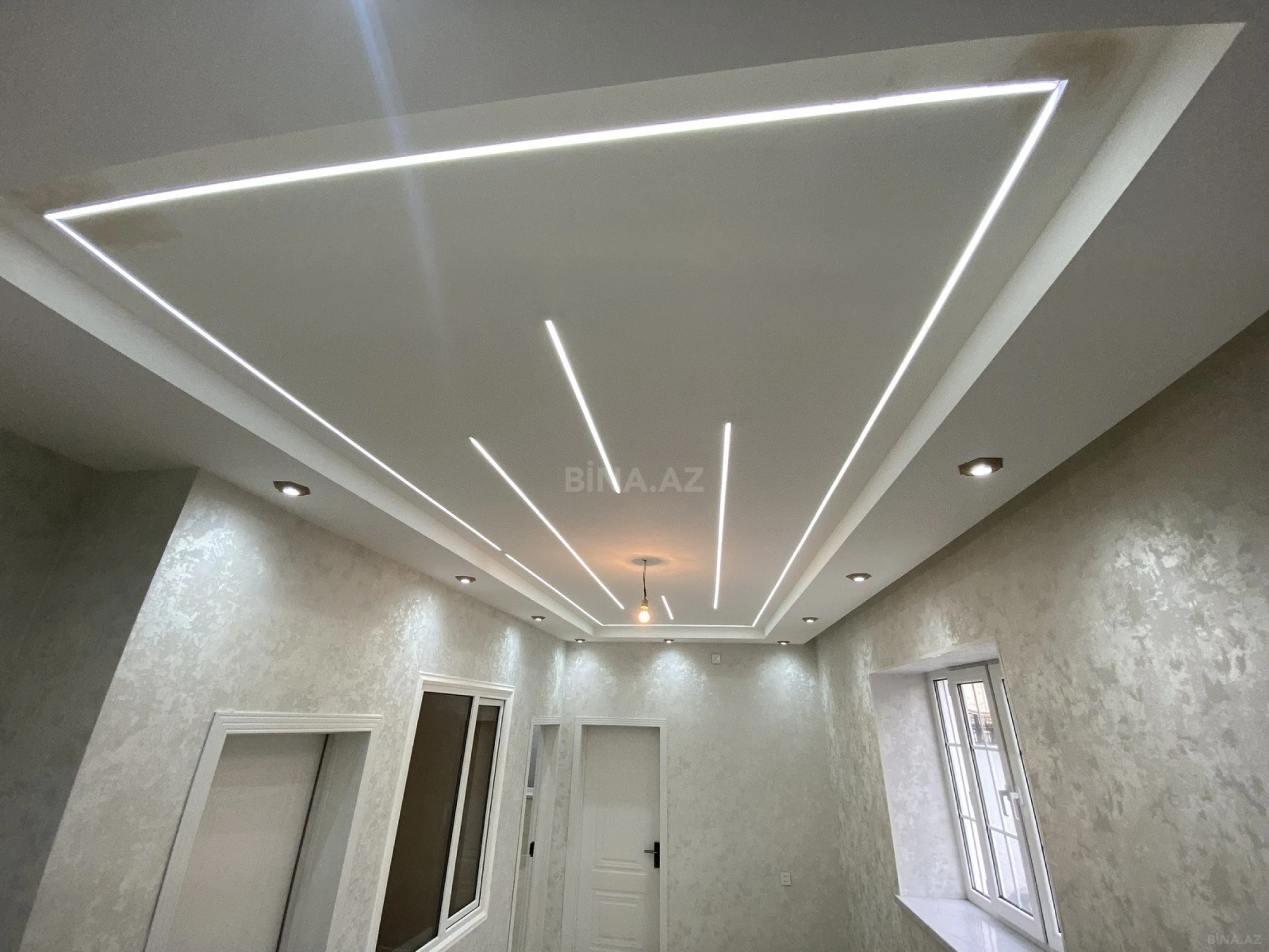 Satılır 4 otaqlı həyət evi 105 m²