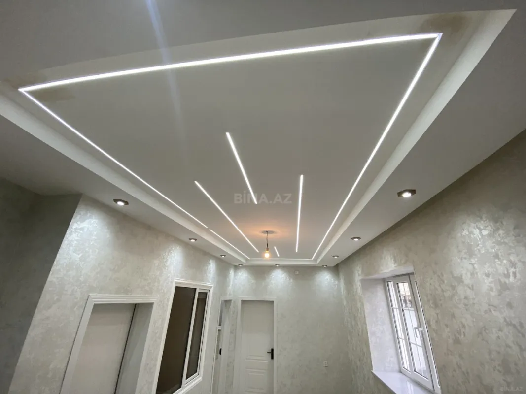 Satılır 4 otaqlı həyət evi 105 m²