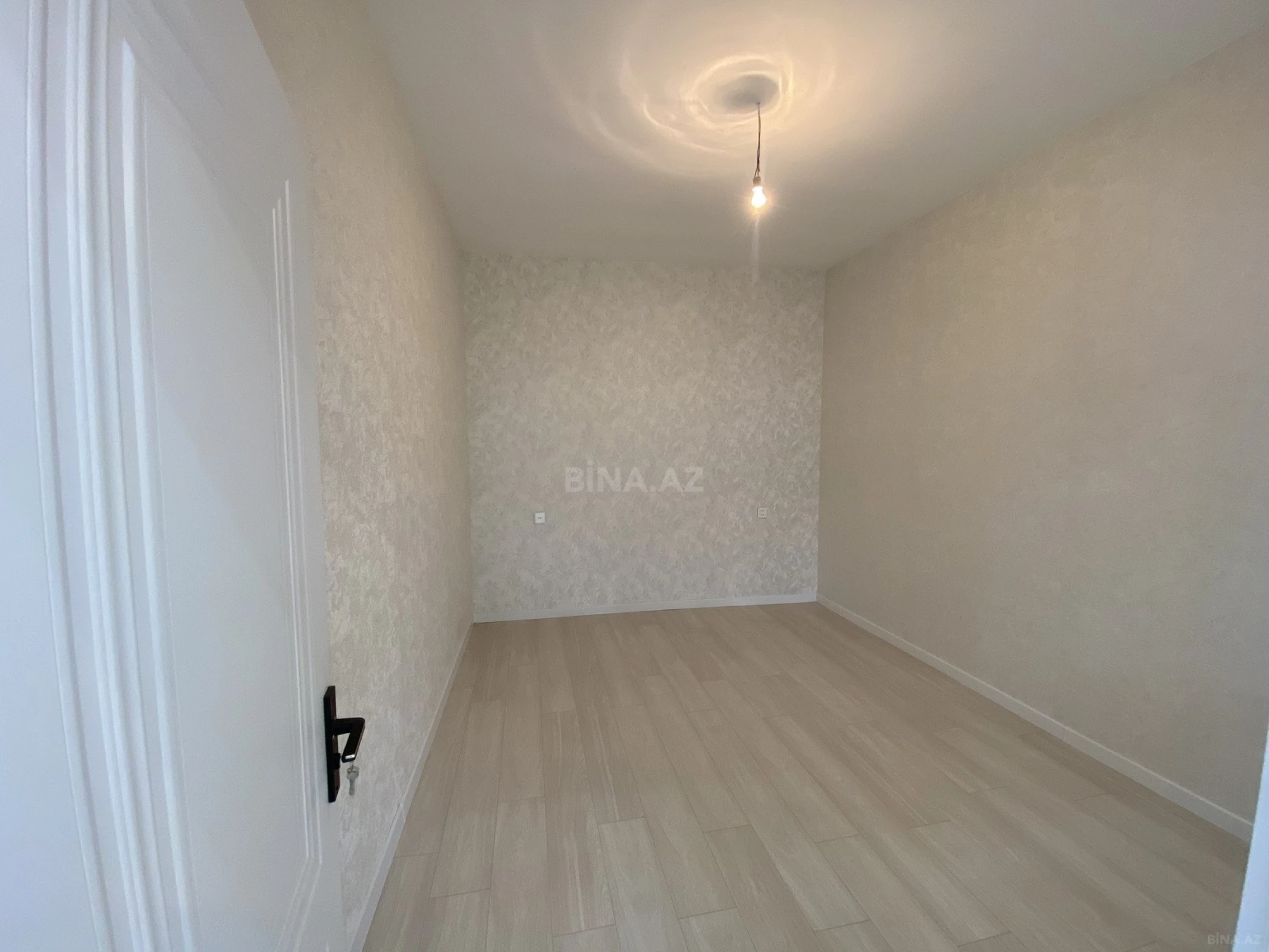 Satılır 4 otaqlı həyət evi 105 m²