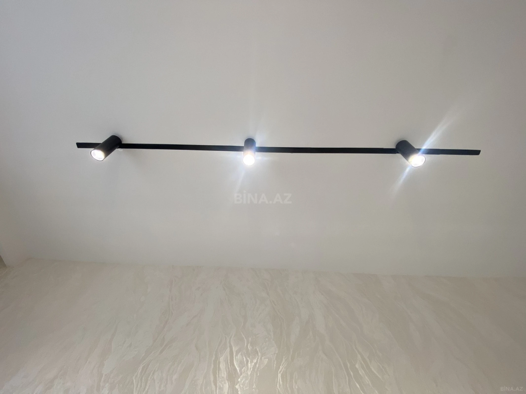 Satılır 4 otaqlı həyət evi 105 m²