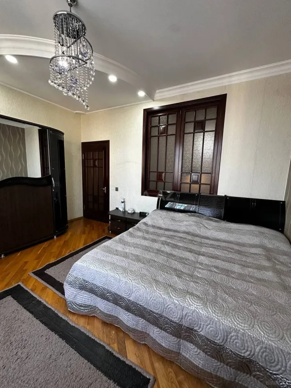 Satılır 3 otaqlı mənzil 100 m²