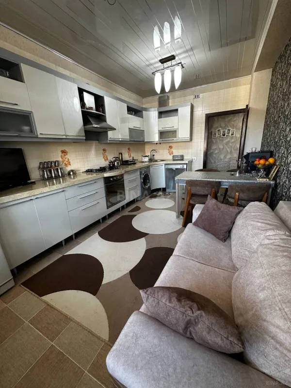 Satılır 3 otaqlı mənzil 100 m²